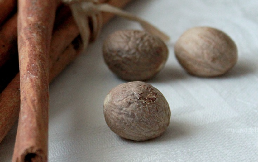 Nutmeg Benefits And Side Effects Ayurvedum